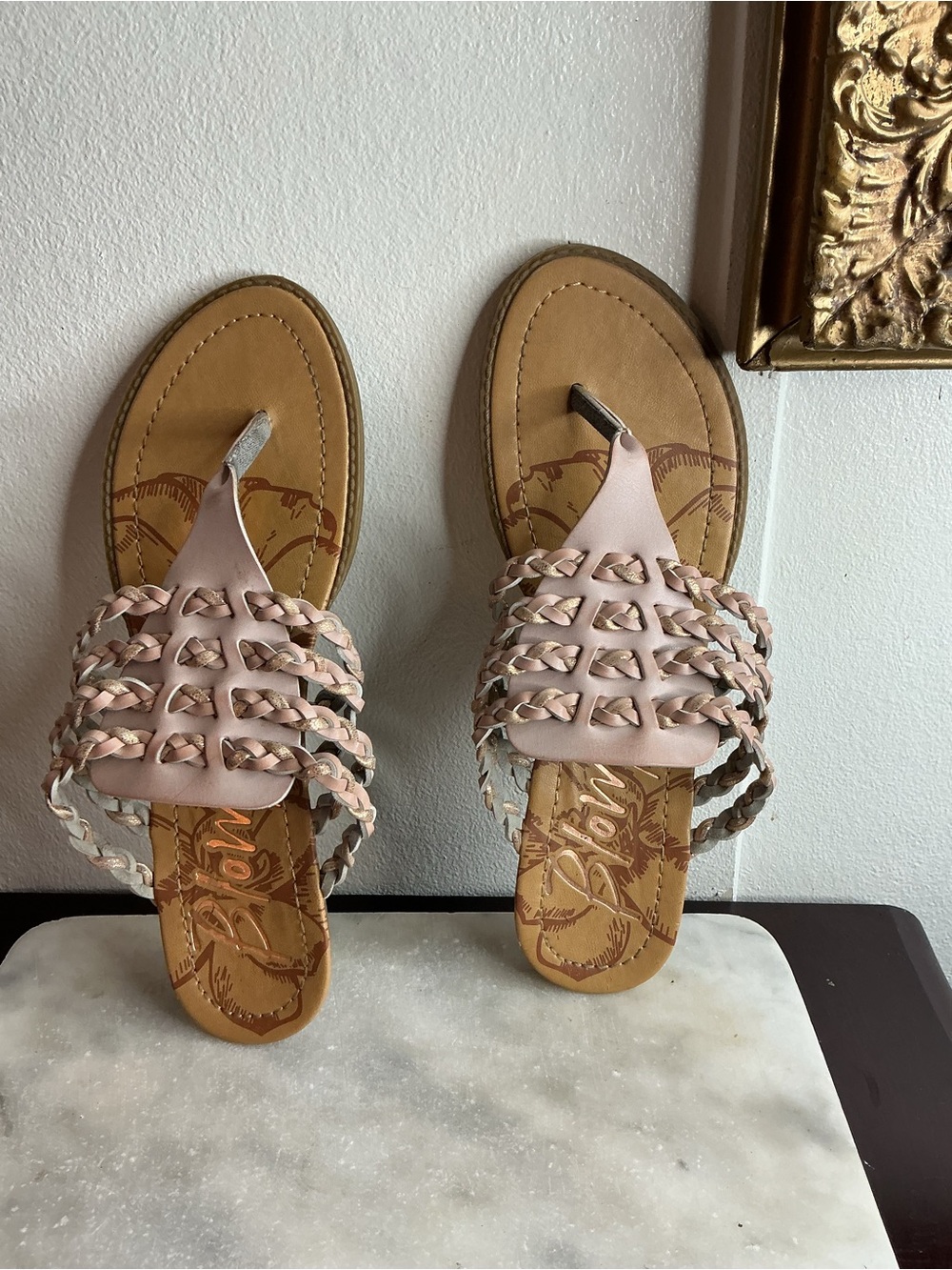 Braided Toe-Post Sandals in Blush Pink